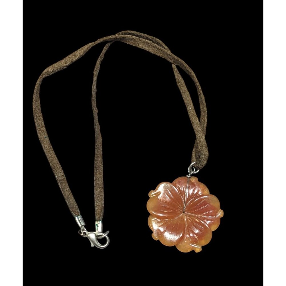 Vintage Carved Orange Stone Flower Pendant Necklace